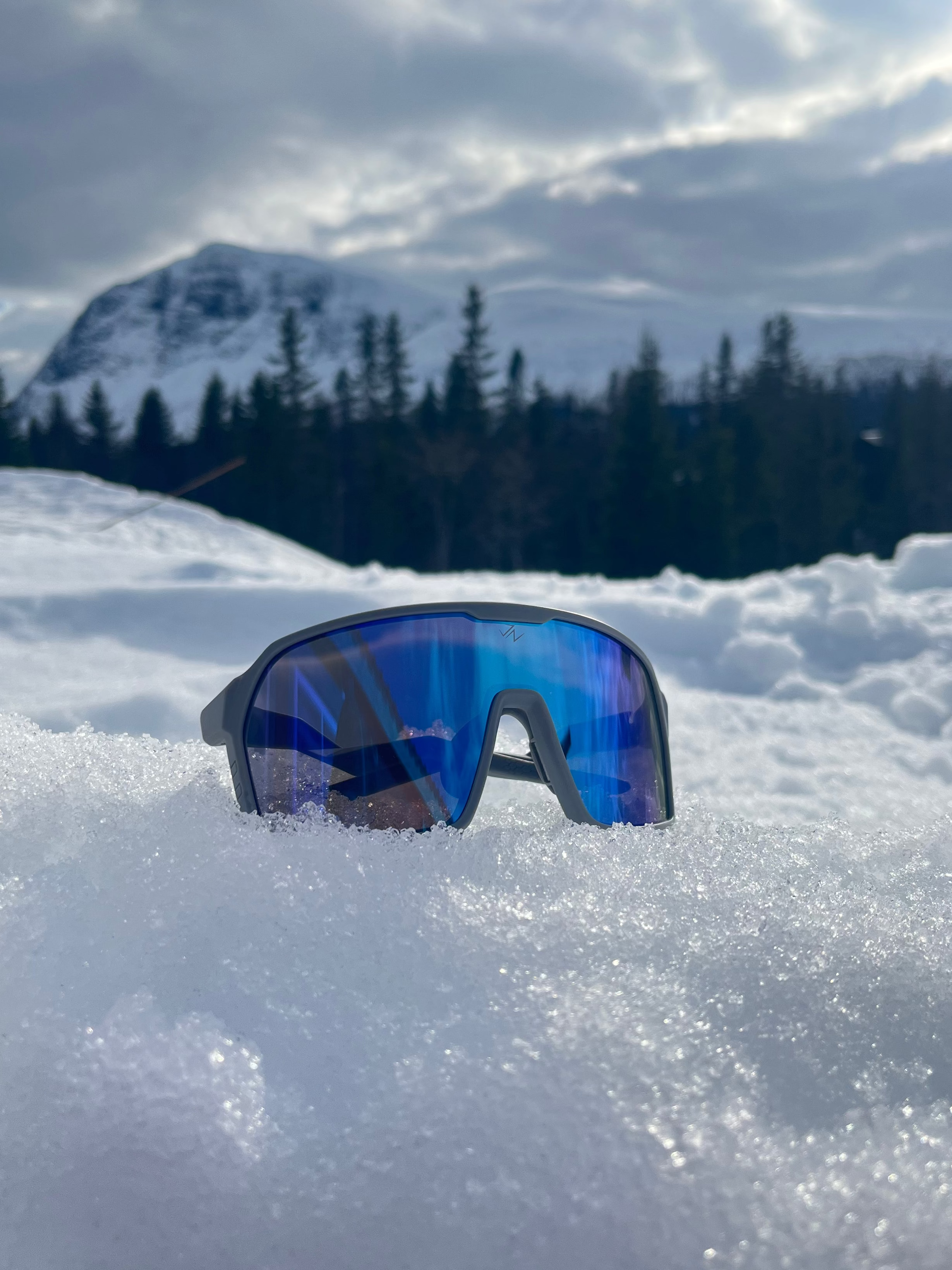 Blue Revo JZN